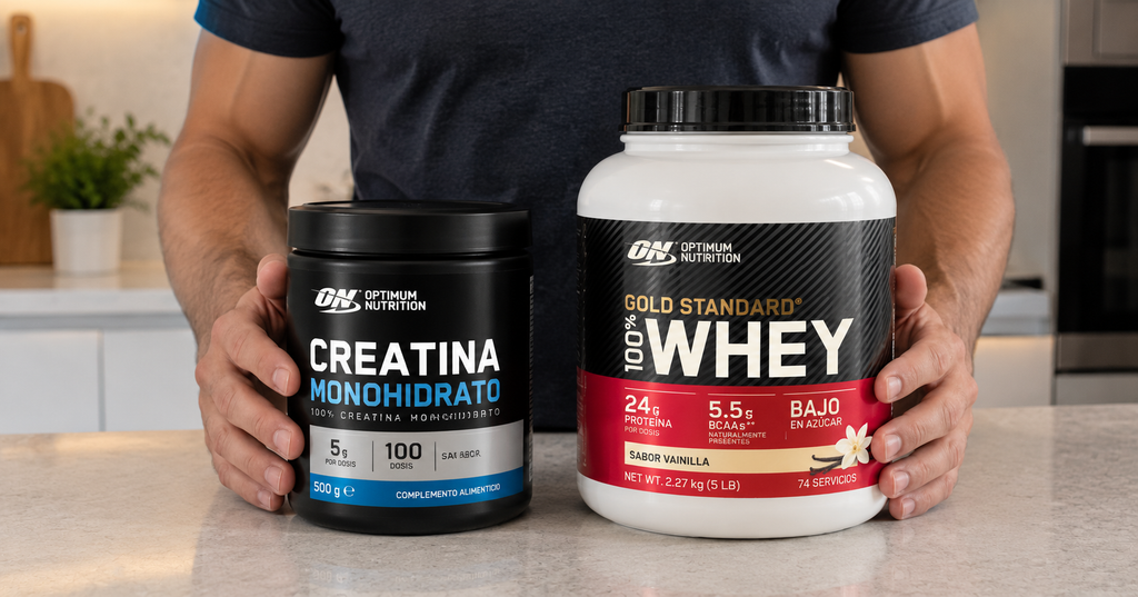 Creatina y proteína whey para preparar un batido